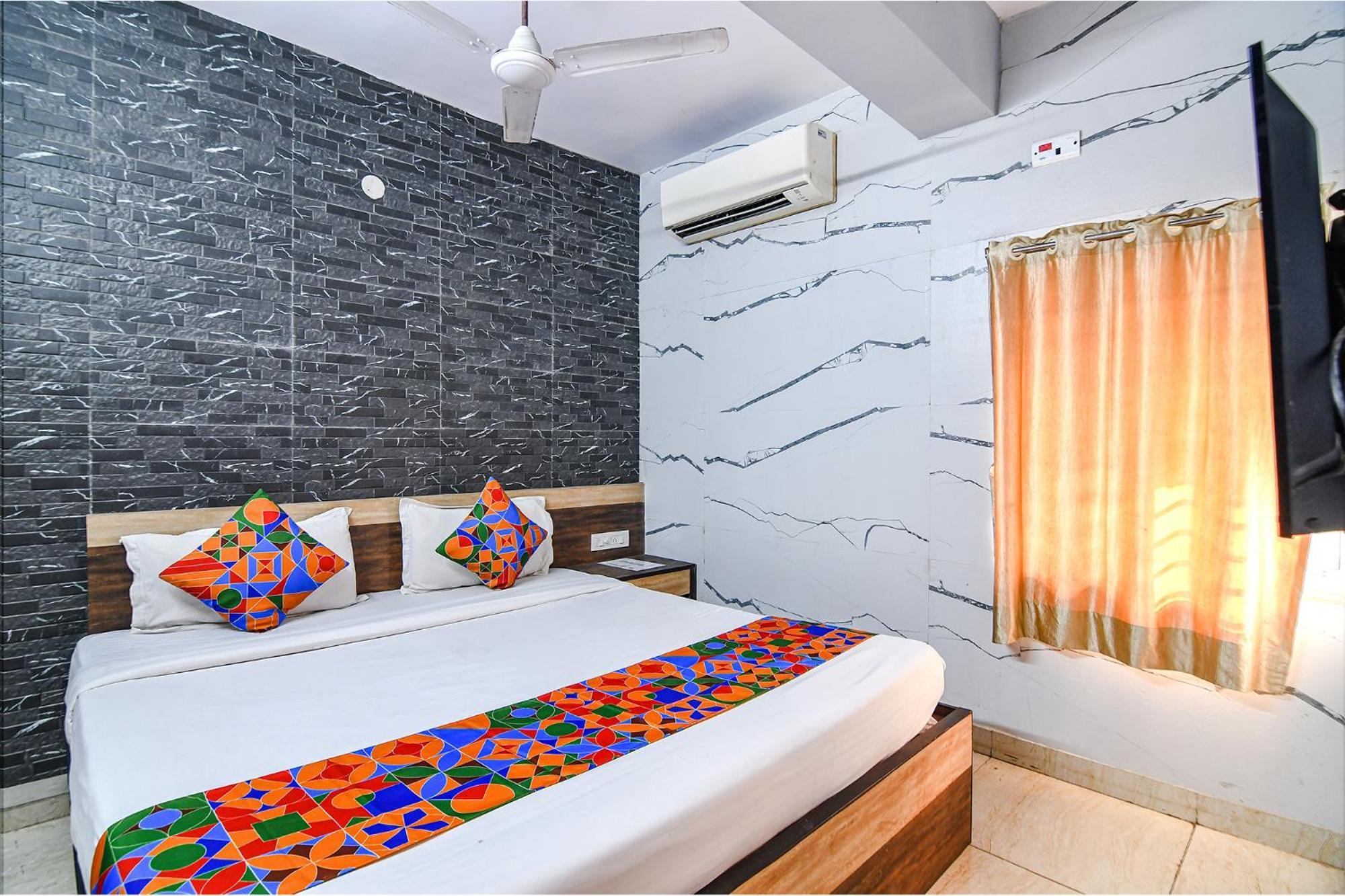 Fabexpress Subh Residency Hotel Santragachi Exterior photo